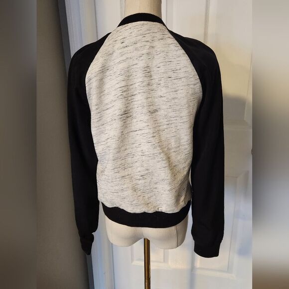 Banana Republic Bomber style jacket - Size Medium - Picture 3 of 8